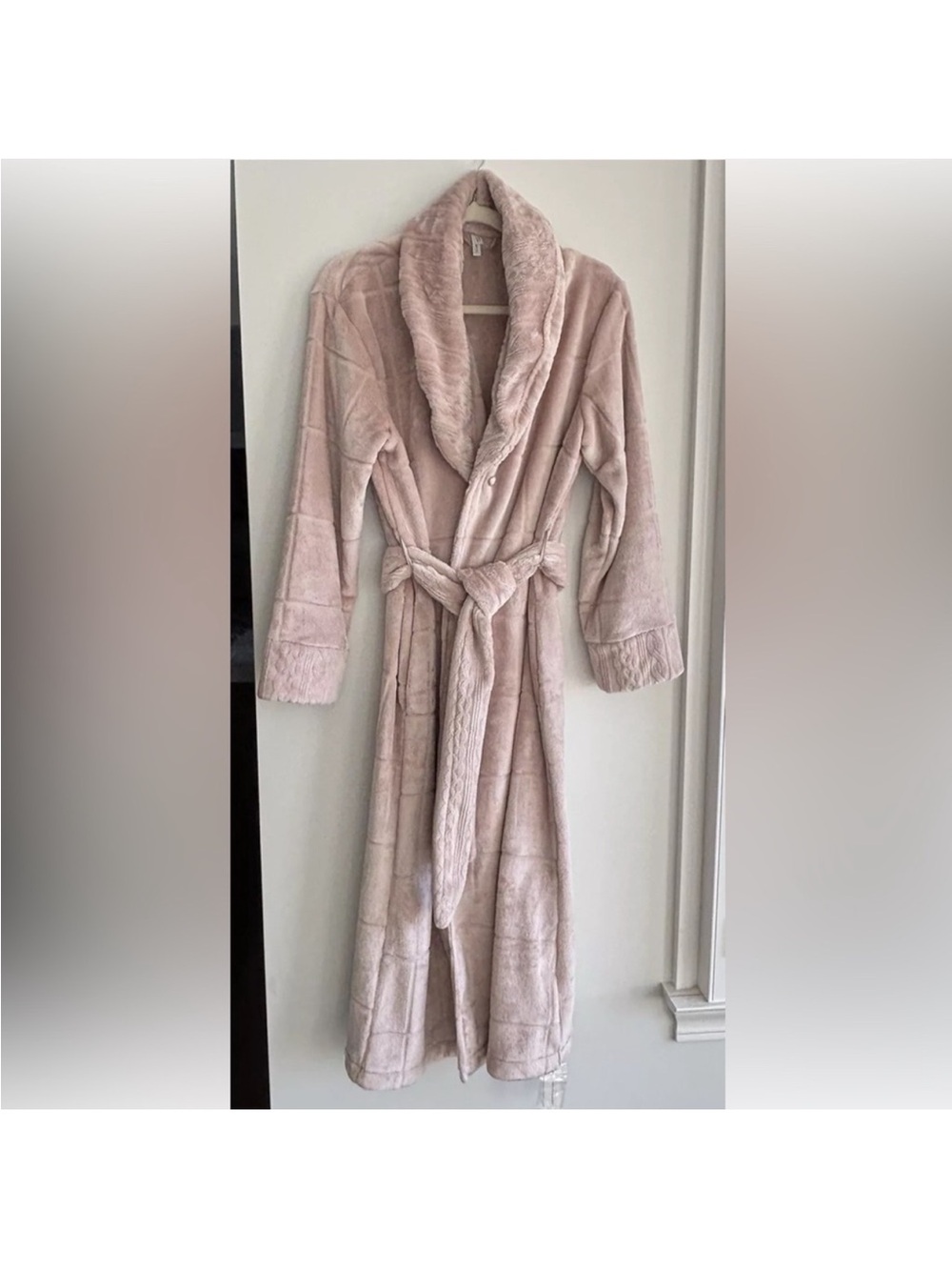intimissimi Plush Long Robe in Light Blush Pink